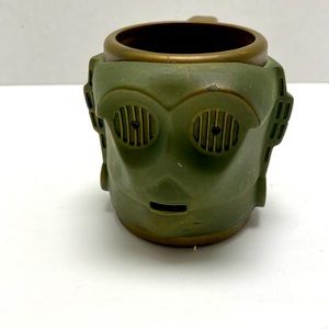 Collectible Star Wars C-3PO mug with handle by Applause Inc